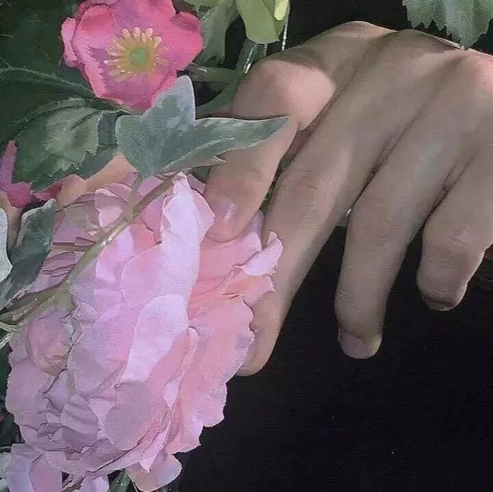 你过来 不许和别的女生玩