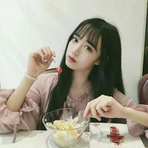 天真开朗唯美小清新女生头像