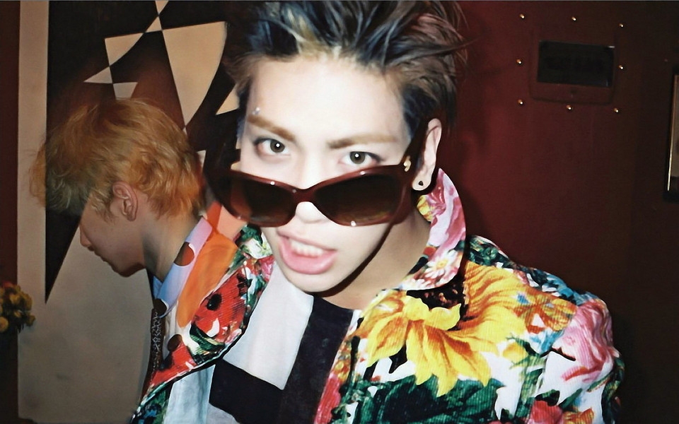 SHINee《Dream Girl》壁纸