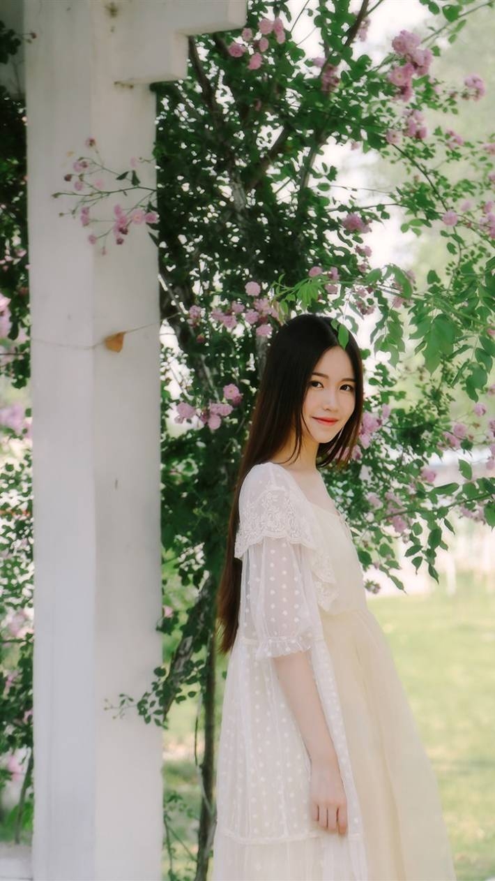 清纯气质美女唯美写真安卓壁纸下载