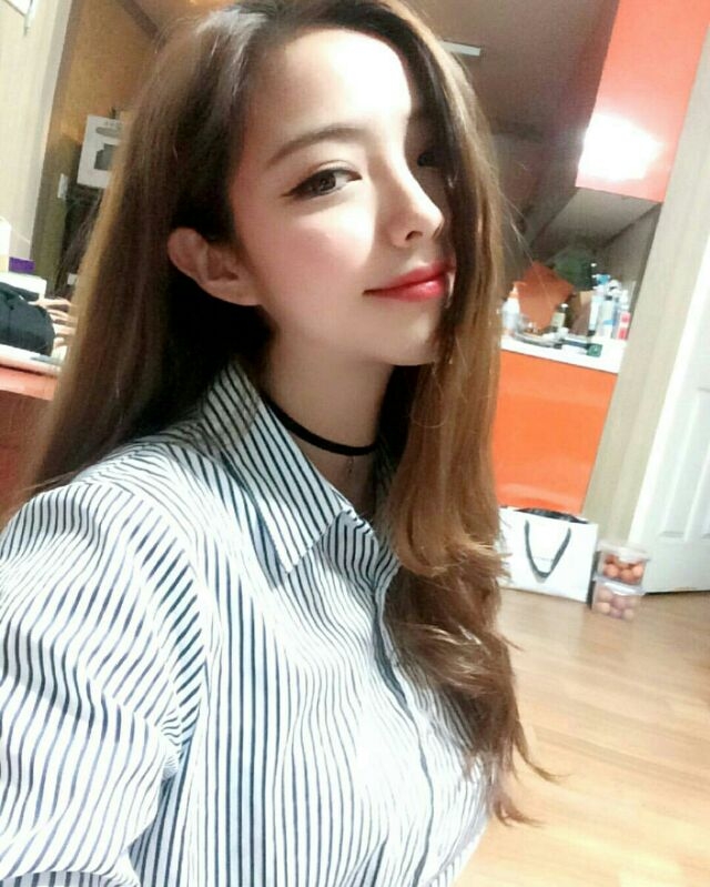 偶尔羡慕情侣 偶尔庆幸自由