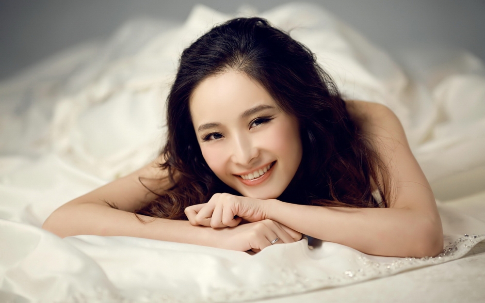 性感美女李曼高清桌面壁纸