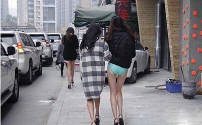 这是一个看腿的季节