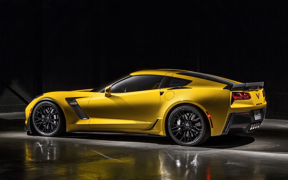 2015雪佛兰Corvette Z06大图壁纸