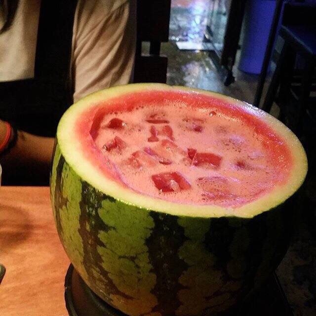 韩国很火的西瓜烧酒想喝吗
