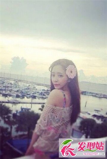 女生夏季迷人长发发型 彰显浪漫女神气质魅力