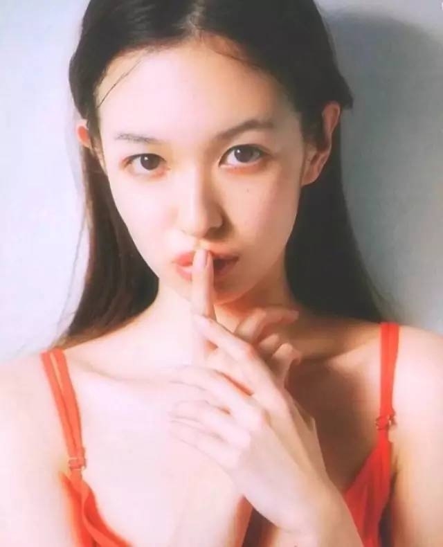 绝美的发型与妆容搭配  美成小仙女！