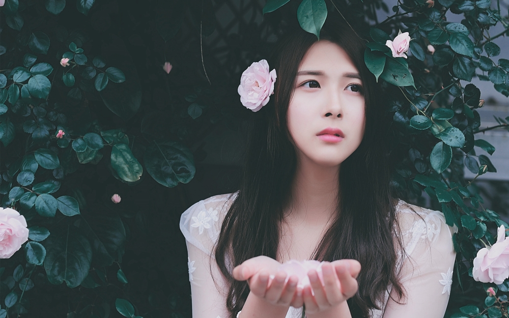 文艺美女伤感唯美意境高清壁纸