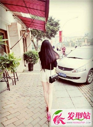 清新可爱的女生长直发发型 打造女神的气质魅力