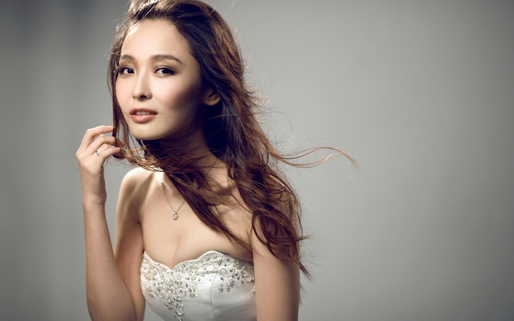 性感美女李曼高清桌面壁纸