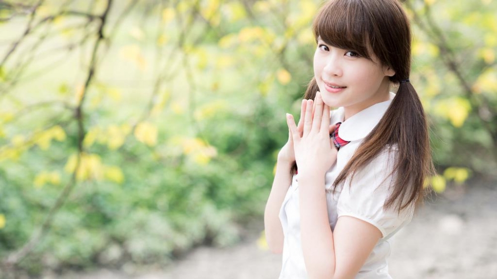 阳光小清新唯美美女壁纸