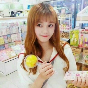 天真开朗唯美小清新女生头像