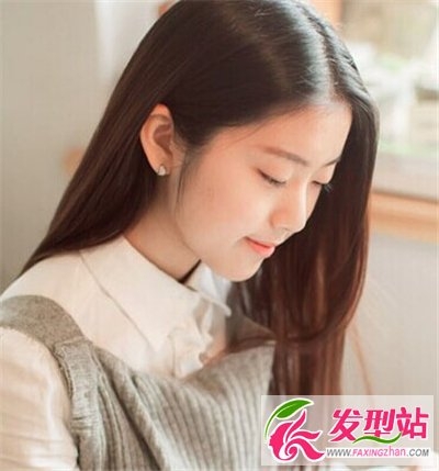 女神最爱的六款直发发型 演绎清纯时尚新气象