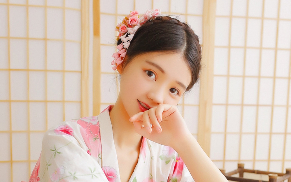 小清新治愈系美女和服写真桌面壁纸