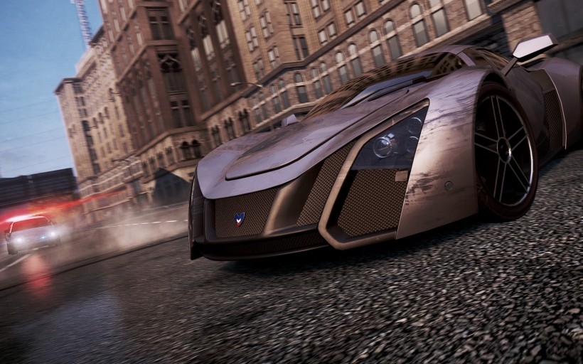 俄罗斯怪杰跑车Marussia B2跑车桌面壁纸