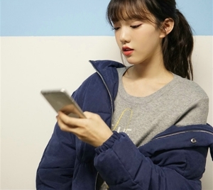 长发气质魅力女神微信女生头像