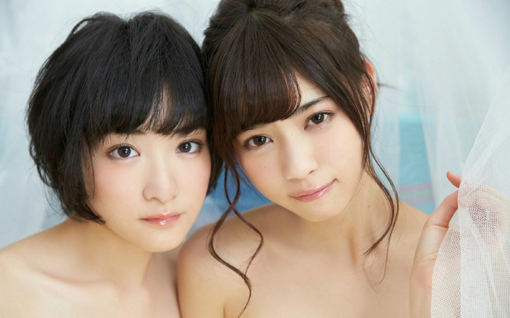 日本美少女组合成员写真集电脑壁纸下载