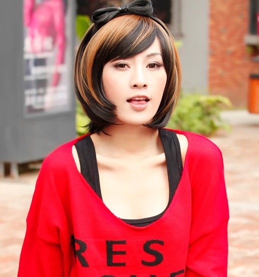 女生波波头发型怎么打理好看