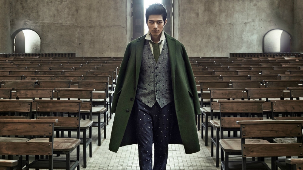 人气暖男陈学冬帅气写真美照