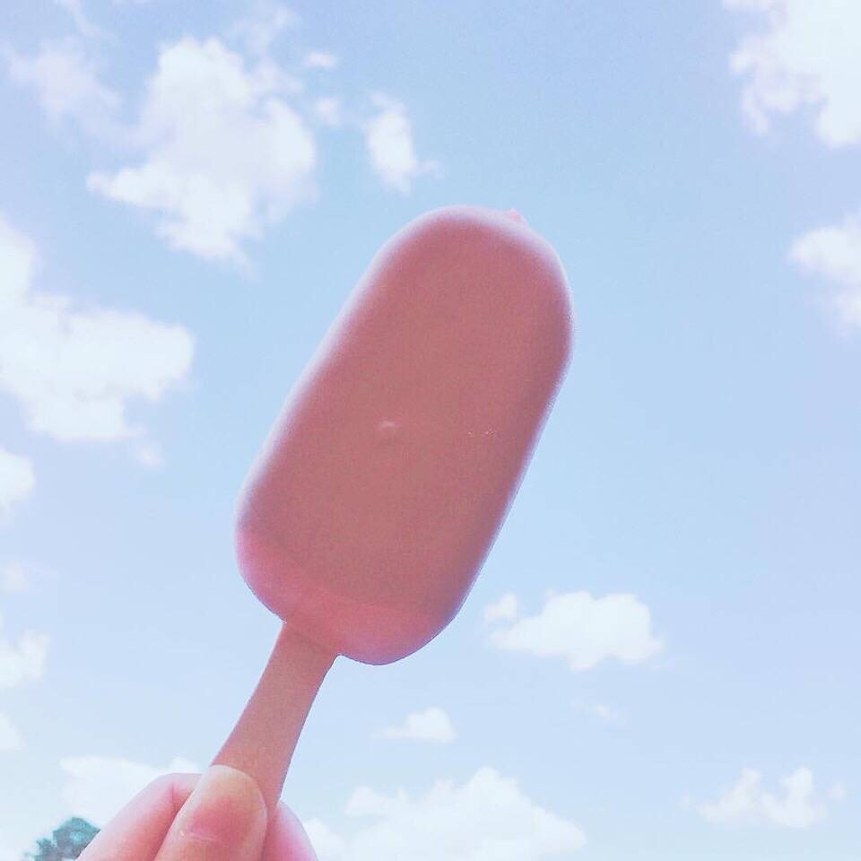 颜值爆表的粉色梦龙脆皮雪糕