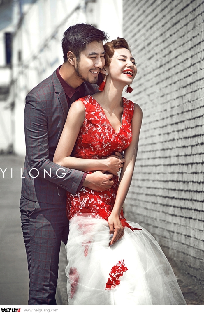 一抹红恋 婚纱照