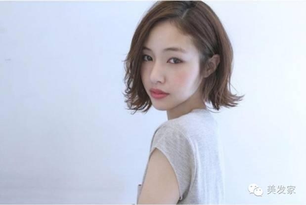 方脸女生巧变瓜子脸的时尚发型