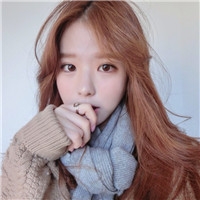 长发小清新女生微信头像