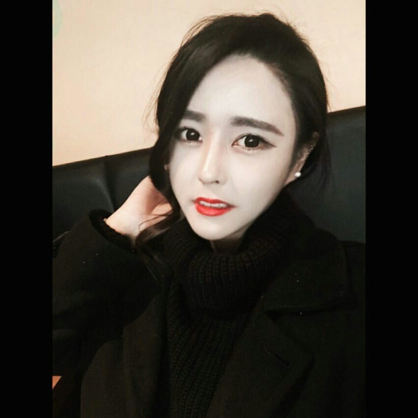 乐意装傻不代表心瞎。