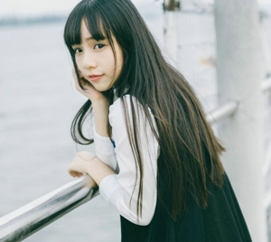 长发气质魅力女神微信女生头像