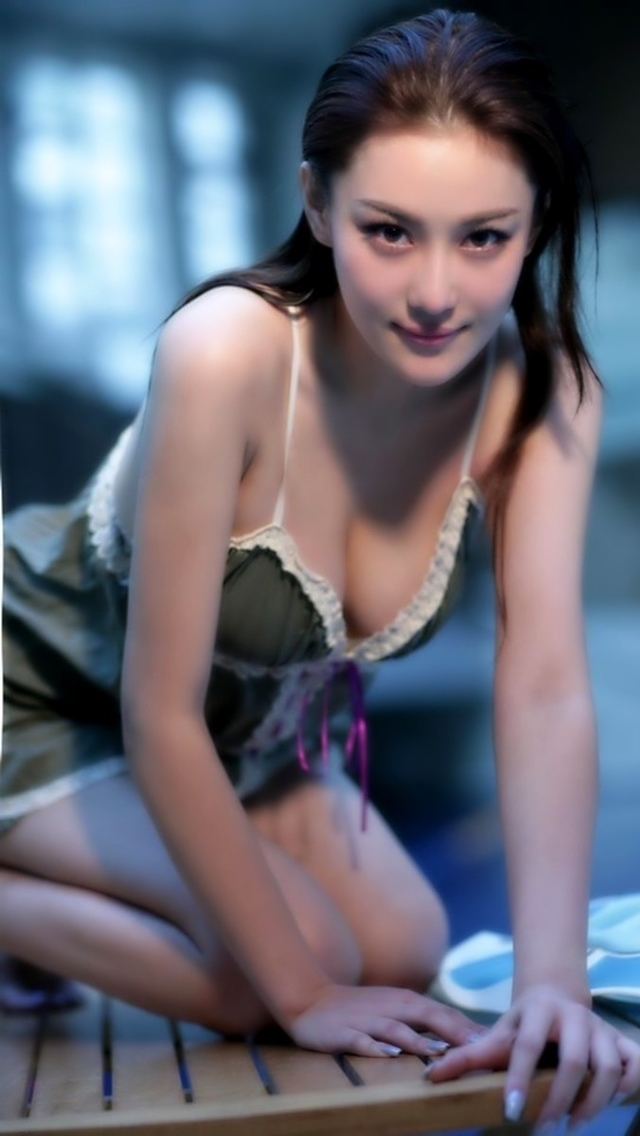 娱乐圈美女张馨予高清性感写真手机壁纸