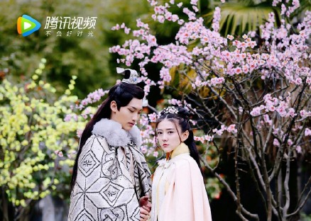 双世宠妃坦诚夫妇甜蜜图片大全 双世宠妃八王爷甜宠剧照大全