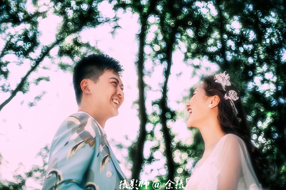 森 情绪 婚纱照
