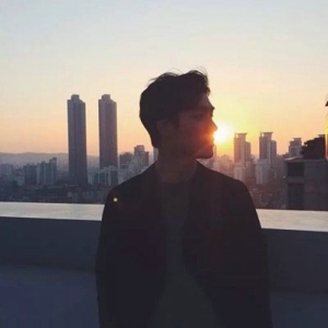 总想在下一秒拥抱你  浪漫温馨高调秀恩爱小情侣头像