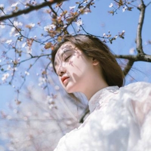 小清新伤感95后女生微信头像