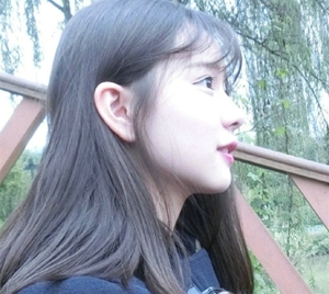 长发气质魅力女神微信女生头像