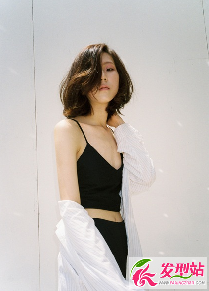 女生气质短发发型图片 简约大方有气质
