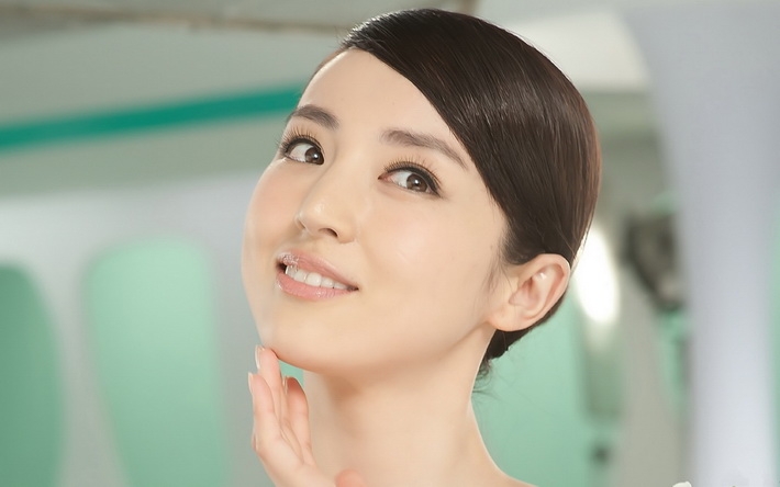 董璇明星美女最新图片壁纸2560x1600【16P】