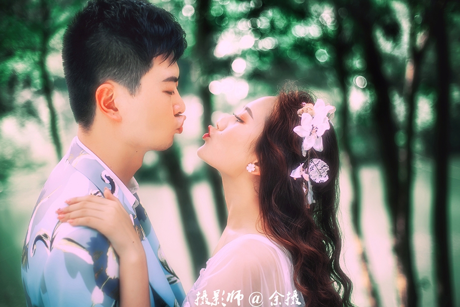 森 情绪 婚纱照