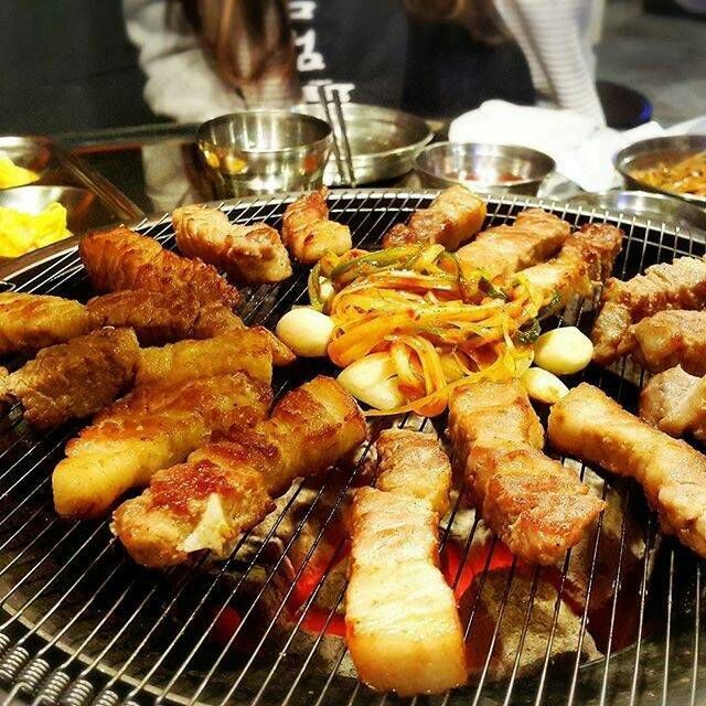 相信我 你的所有坏情绪都是因为没吃饱
