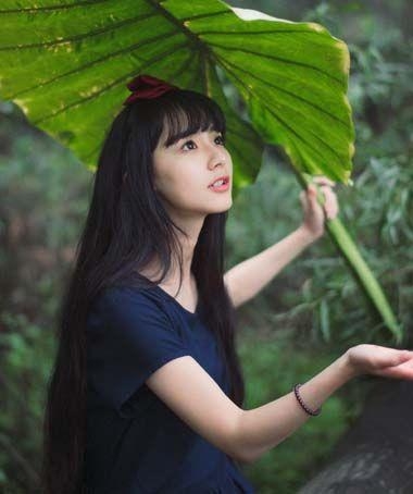 头发少弄什么发型好看 大脸发量少适合的发型