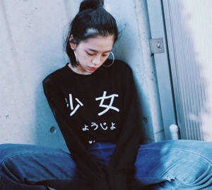 长发气质魅力女神微信女生头像
