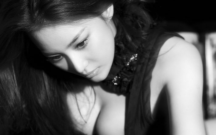 性感美女张馨予写真壁纸下载