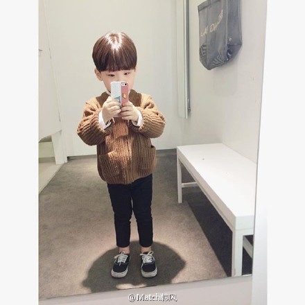 叼烟：其实有个儿子也挺好.