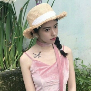 时尚个性漂亮女生头像
