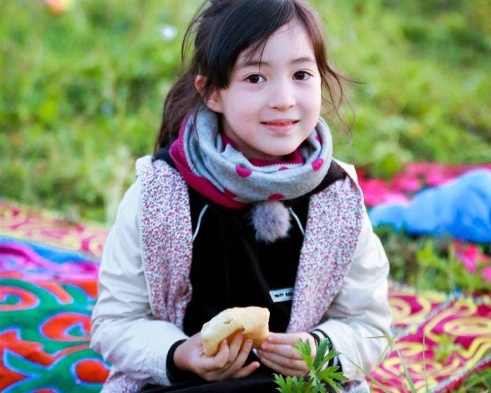 元气少女夏天poppy电脑壁纸
