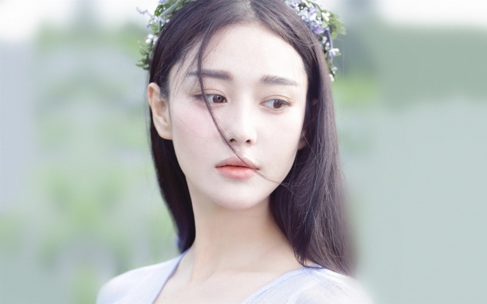 性感美女张馨予图片桌面壁纸