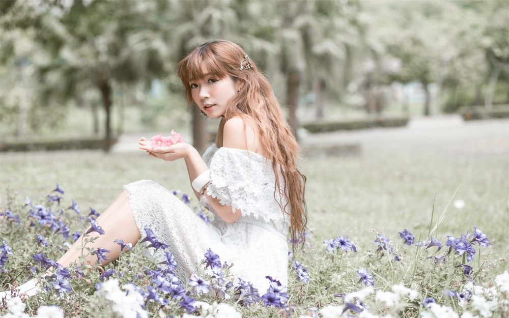 可爱漂亮的小清新美女壁纸