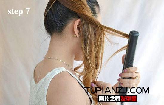 直发怎么扎好看 魅力马尾七步搞定