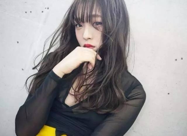 又美又时髦的夏季短发发型