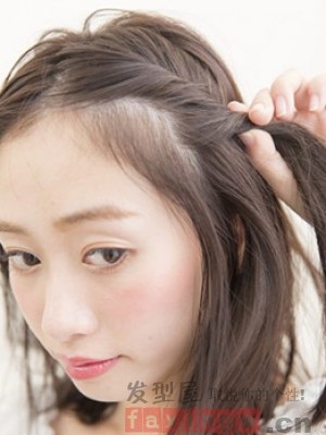 头发不多怎么办 淑女扎发自然唯美